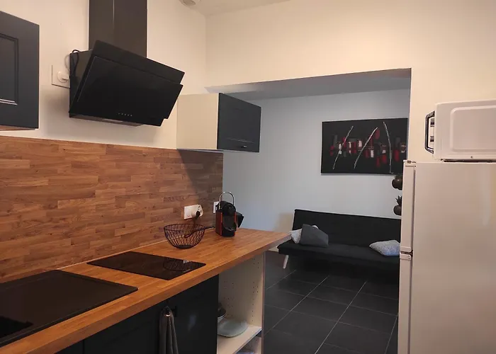 Calme Entre Terre Et